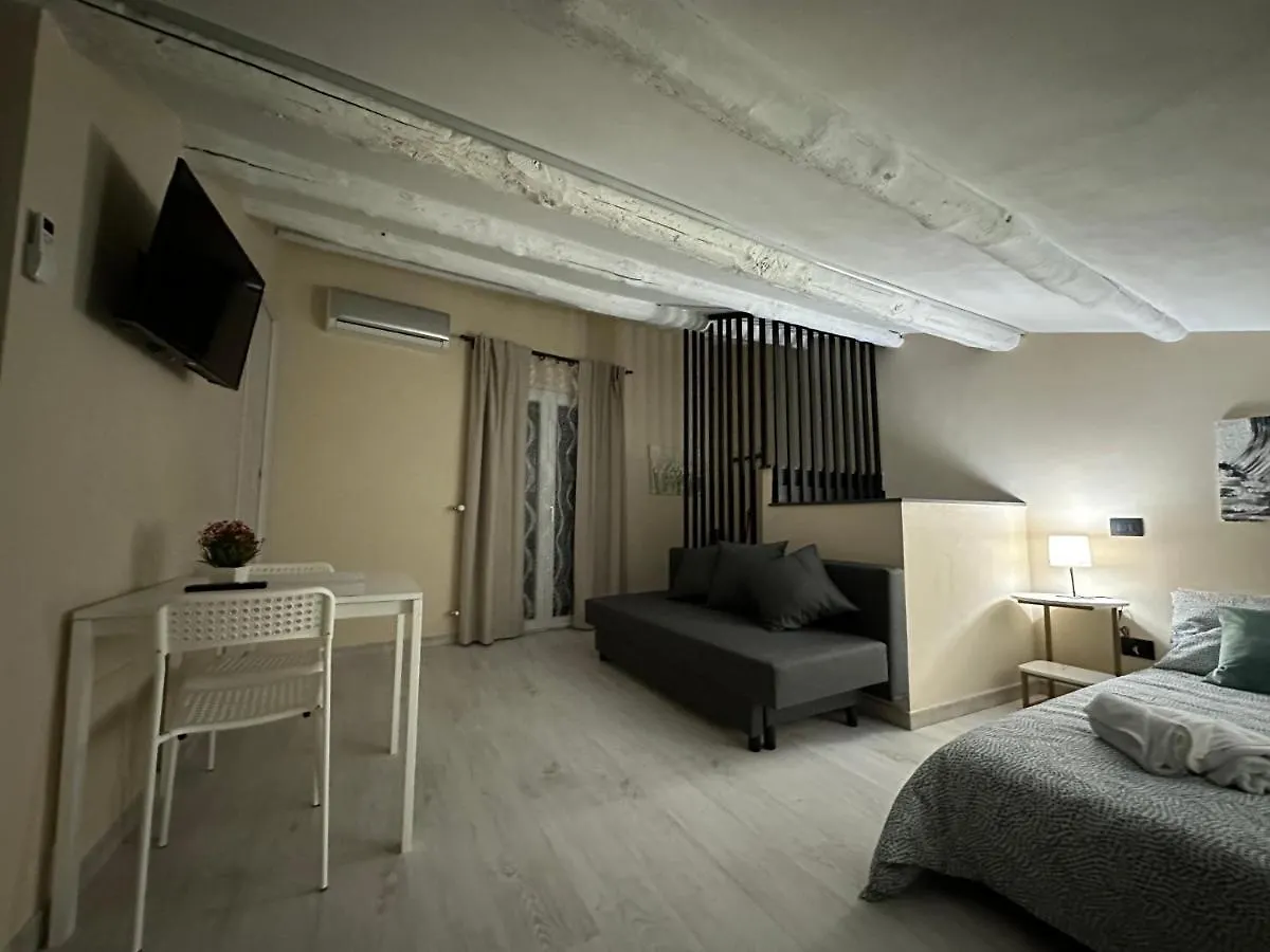 Olinad Rooms Castelbuono  Ιταλία