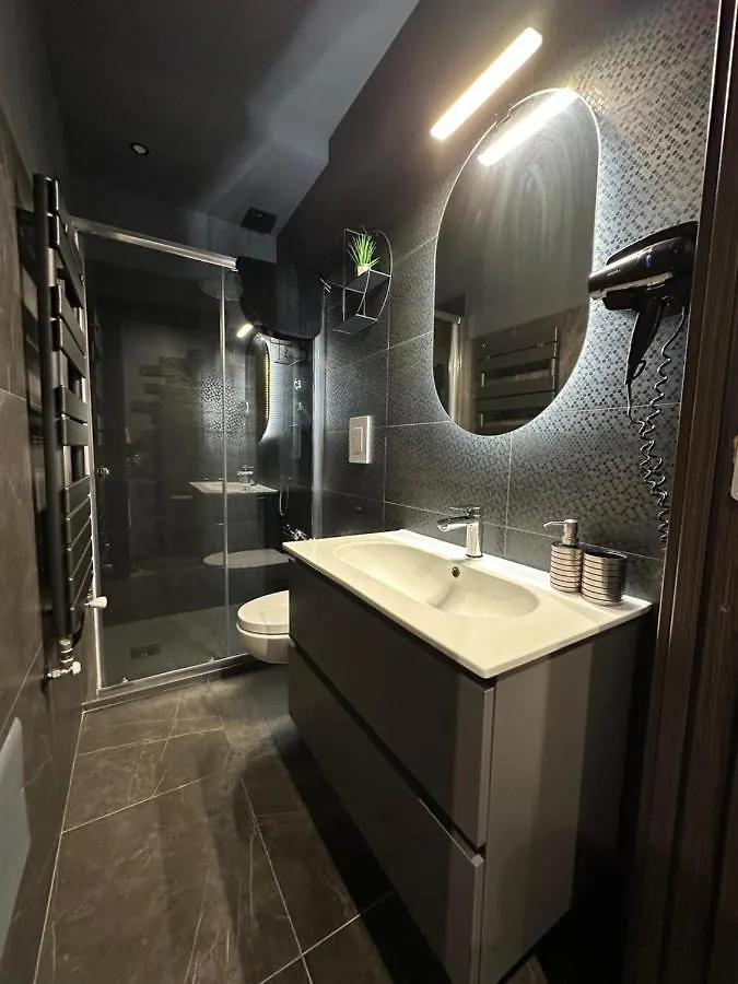 Olinad Rooms Castelbuono  Couette-café